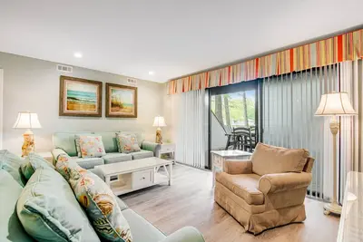 Image de Sea Colony Tennis 1st-floor condo with balcony & tennis court