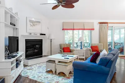 Image de Bethany West house w/ gas grill, pool table & community pool