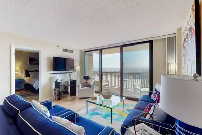 Image de Sea Colony Ocean 1st floor condo w/ tennis court, balcony, and pool
