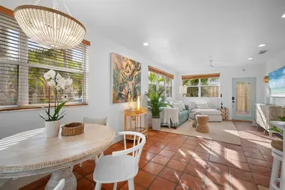 Image de Palm Villa by Beach Boutique Rentals