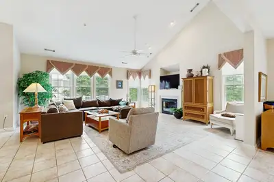 Image de Bear Trap Dunes 2nd floor condo w/ balcony, free WiFi, and basketball court
