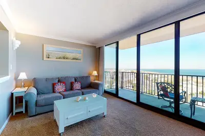 Image de Sea Colony 8th Floor Condo w/ Shared Gas Grill, Gym, & balcony with ocean view