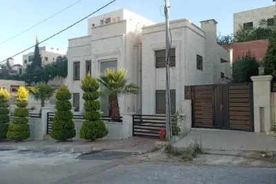 Image de Luxurious 500 sqm modern Villa for family\/ group use