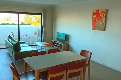 Image de Stylish 3 bedroom apartment with city view in Windsor, Brisbane