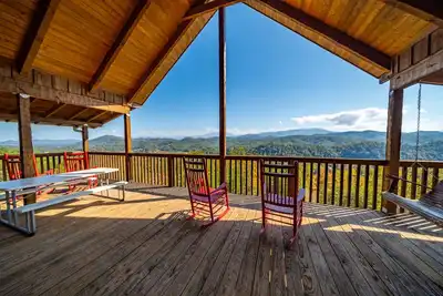 Image de Moose-n Around | By Colonial Properties