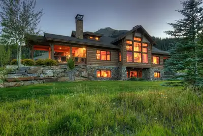 Image de Half Hitch Chalet- Luxury Ski-In/ Ski-Out Avail Feb 10th-15th!