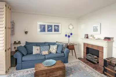 Image de Sea Colony Ocean 2nd floor condo w/ basketball court, pool, and balcony