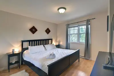 Image de Tranquility Lodge by Instant Suites | La Bete Golf