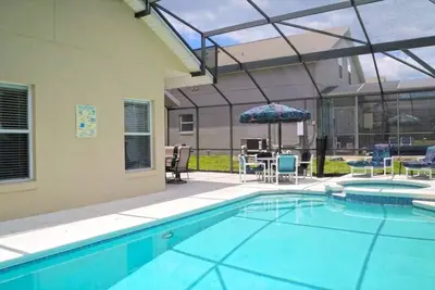 Image de Fully renovated 4br 2ba villa with arcade games.