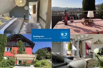 Image de Appartement de vacances meublé de façon moderne, 100 mètres carrés avec loggia près de Hof - Naila