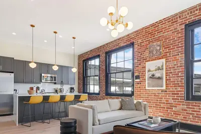 Image de Roami at The Lola | Near Bourbon St. | 3 Bedroom