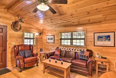 Image de Parsons Cabin w\/ Fire Pit & River Access!