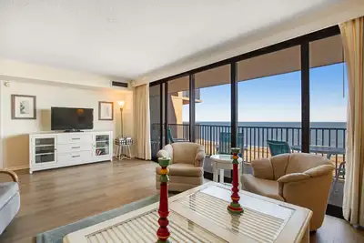 Image de Sea Colony Ocean 10th floor condo w/ tennis court & elevator