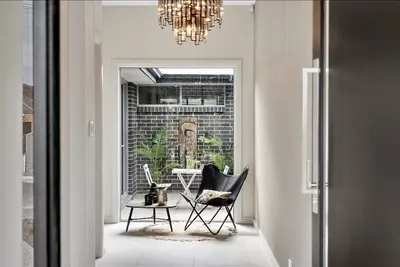 Image de Divine on Dudley - Modern Home in Excellent Location