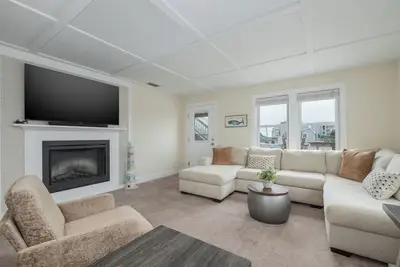Image de Cotton's Cabana, 3-bedroom duplex in Kdh, Nc, pet friendly, just steps from the beach.