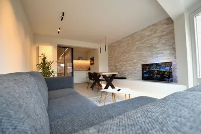 Image de Luxurious and spacious apartment 100 meters from the sea