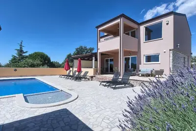Image de Maison de vacances Krnica pour 1 - 8 personnes avec 3 chambres à coucher - Maison de vacances