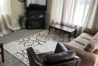 Image de Beautiful Balsam Lake home with Jacuzzi tub close to Lake and park