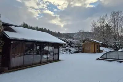 Image de Magnifique maison de vacances avec Wifi, bain à remous, Tv, terrasse, vue panoramique et parking