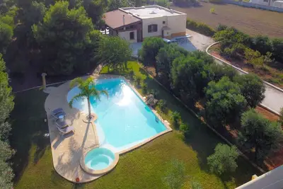 Image de Villa Matilde, with swimming pool, whirlpool and pine forest, beach at 400m
