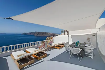 Image de Villa élégante à Santorin | Villa Calliope | 2 chambres | Superbe vue sur la mer | Oia