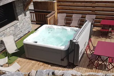 Image de Chalet 15 personnes Cocon des neiges centre station Les Gets/ tout confort