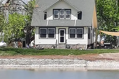 Image de 4-bedroom a short drive to the beaches, fishing, boat, jet express to Put In Bay