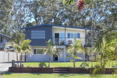 Image de Pet friendly family home close to the beach in Narrawallee