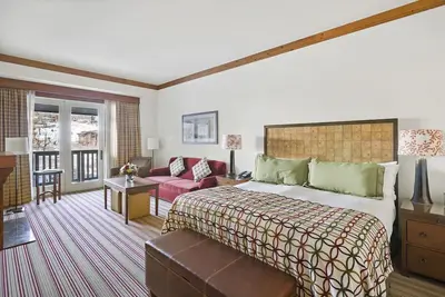 Image de 2nd Floor Studio in The Lodge at Spruce Peak