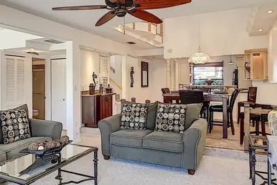 Image de Lovely 2 br 3 bath Isla Del Sol -Sleeps 6 lots of Amenities near St. Pete Beach!