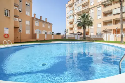 Bel appartement à Los Arenales del Sol