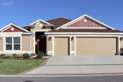 Image de Designer home minutes from Eastport area, near 7 golf courses, & pet friendly!