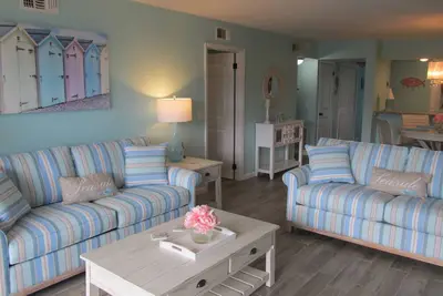 Image de Absolutely Incredible 2 Bedroom Condo Ocean View - Fall Specials!