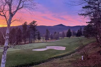 Image de Cozy and Convenient Golf and Ski Condo