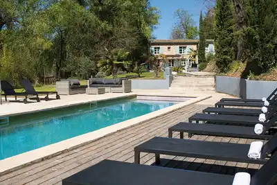 Image de Magnifique Mas Provençal à Crillon-le-Brave avec piscine et parc de 10, 000 m2