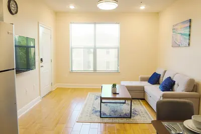 Image de 🔥Close 2 Beach❤️ | Sleeps 4 W\/ W+D