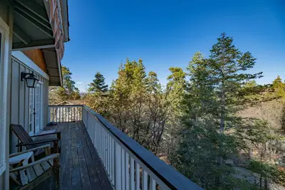 Image de Lunar Lodge -  Forest Views | Fireplace | Smart Tv
