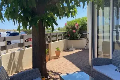 Image de Appartement en rez-de-jardin