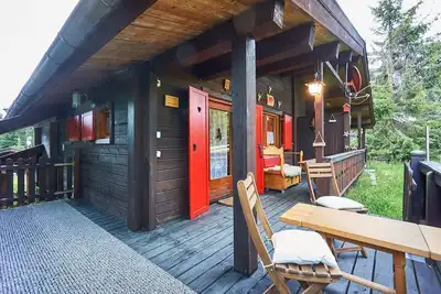 Image de ⛷️FeWo Paul⛷️uriger Cabin vacation for max 4 pers \/ close to the lift \/ carport \/ Wlan