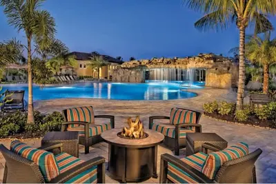 Image de Luxury Awaits In Our 2 Bed 2 Bath at Bonita National