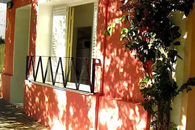 Image de Colonia, Uruguay. Studio Apt in the Historic District