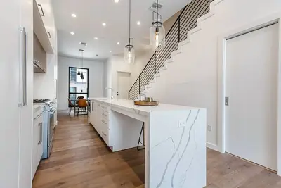 Image de 3 - Story Luxury Residence - French Quarter - Unit 201