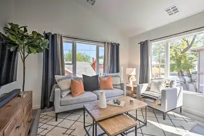 Image de Boat, Hike & Bike: Modern Midtown Reno Retreat!