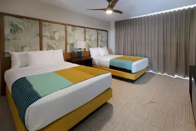 Image de Tropical Dream Right on Waikiki Beach! Pool View Accommodation | Outdoor Pool