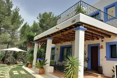 Image de Belle maison de vacances \"Finca Sa Bardella\" Ă la campagne avec vue sur les montagnes