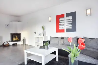 Image de Villa Kaja Apartment Ostseestrand - View of the Wolgastsee