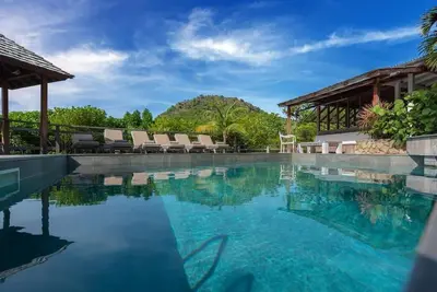 Image de Lama Estate \/ 2 Villa - 2 Pools and the Best View!