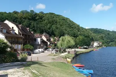 Image de Maison de bourg à 50 m de la Dordogne