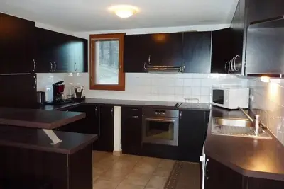 Image de Chalet, 200m des commerces, remise en forme, piscine, sauna, hammam, terrasse