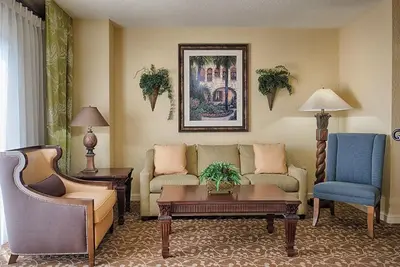Image de Wyndham Resort - Deluxe two bedroom condo less then a mile to Walt Disney World
